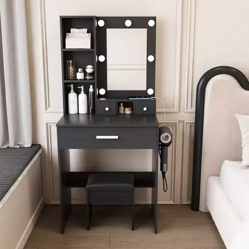Toeletta con presa di corrente e porta-asciugacapelli, toeletta per trucco con specchio e sgabello imbottito, tavolo da trucco per camere da letto piccole