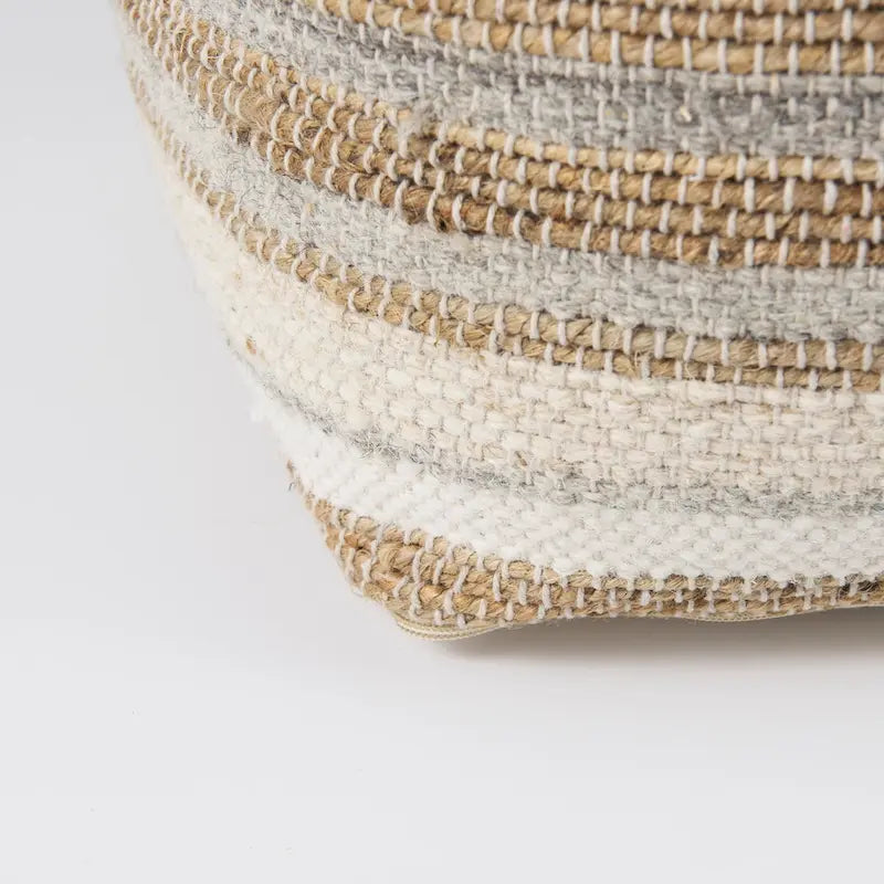 Quadratischer Pouf aus mehrfarbig gestreiftem Hanf und Baumwolle