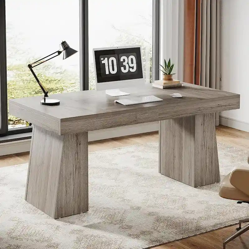 Brauner Schreibtisch aus Holz im Mid-Century-Stil für das Homeoffice